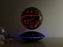 Lade das Bild in den Galerie-Viewer, Flowlow - Galaxy 360° Sternenlichtlampe